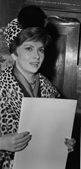 Pompom: 1960-1969 Actor - Actress