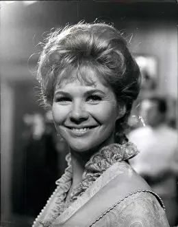 Glance: 1960-1969 Actor - Actress