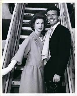 Accommodate: 1960-1969 Actor - Actress