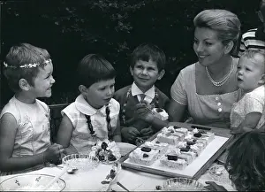 Stiff: 1960-1969 Actor - Actress