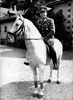 Troups: 1960-1969 Actor - Actress