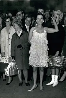 Nightie: 1960-1969 Actor - Actress