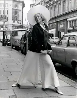 Jewelled: 1960-1969 Actor - Actress