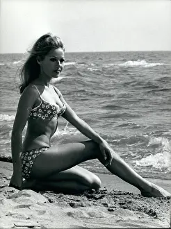 Nouvelle: 1960-1969 Actor - Actress