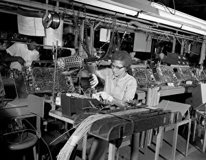 Soldering: 1960s Assembly Line For Wiring