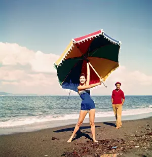 Sunshades: 1960s beach fashion