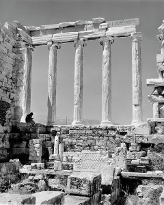 Midground: 1960s Greek Columns Architecture