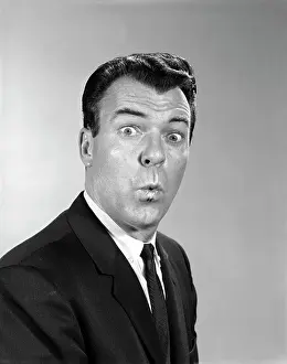 Amaze: 1960s Man Suit Tie Making Funny