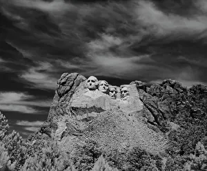 Gutzon: 1960s MOUNT RUSHMORE