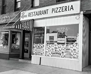 Pizzeria: 1960s restaurant pizzeria