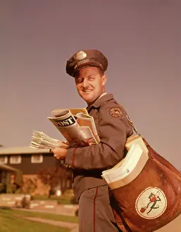 Mailmen: 1960s SMILING MAILMAN HOLDING MAIL MAILBAG LETTERS