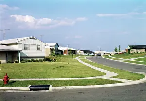 Midwestern: 1960s STERILE SUBURBAN HOUSING DEVELOPMENT SPLIT