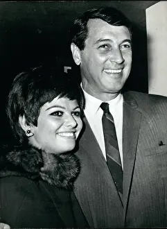 Avec: 1970-1979 Actor - Actress