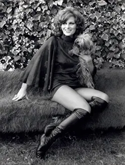 Interpretation: 1970-1979 Actor - Actress
