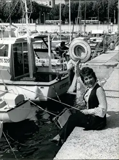 Zarai: 1970-1979 Actor - Actress