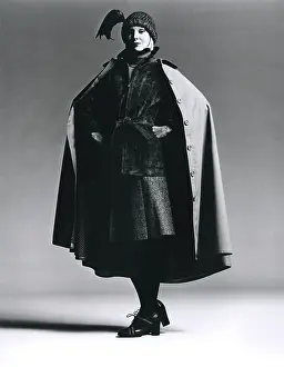 Capes: 1970s fashion