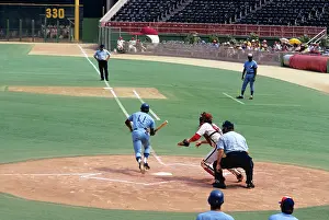Expos: 1970s Professional Baseball Game