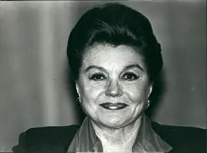 Como: 1990-Present Actor - Actress