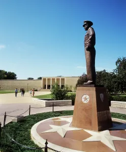 Abilene: 1990s EISENHOWER STATUE AND MUSEUM ABILENE KANSAS