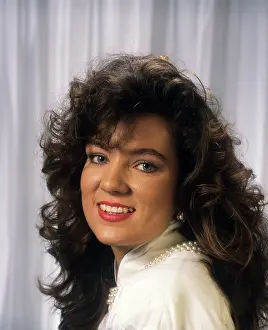 Tay001: 1990s PORTRAIT WOMAN
