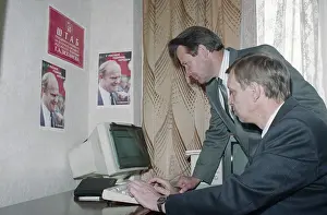 Employees: 1996 Presidential elections in Russia