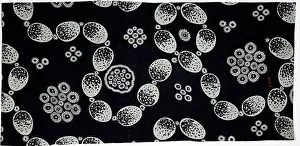 Ovals: 19th century Textiles