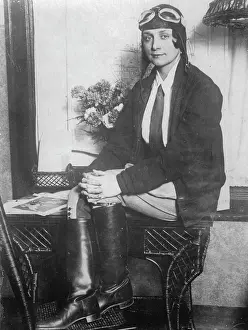Haviland: The 20 year old American aviatrix Ruth