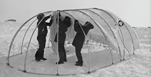 Iceberg: 22-SP drifting research station