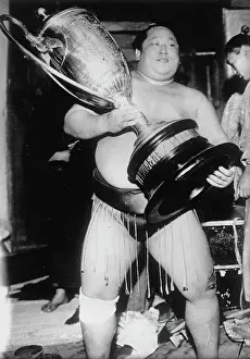 Zeki: The 285-pound heavy winner of a ten-day
