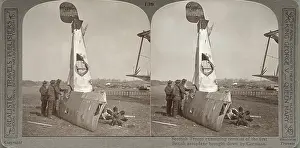 Homour: 3D Stereoscopic Image, Scottish Troops Examining the Rem?