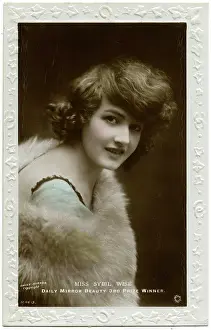 Sybil: 3rd prize beauty contest 1919