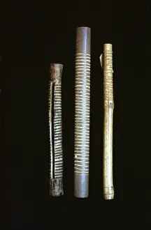 Notched: 3x Notched scrapers, Notched scraper, , International