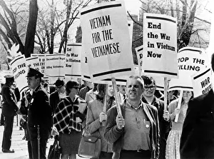 Picketed: 4/17/65 WASHINGTON. D.C.: 5, 000 students ?
