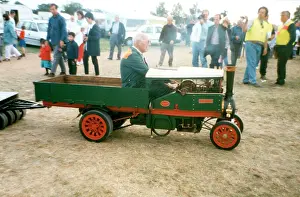 Burrell: 4 and a half foot scale model Burrell Steam Wagon