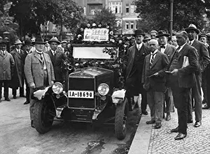 Klein: The 50, 000th car of Berlin, 1928