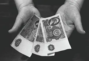 Bills: 50 and 100-rubble bills, 1990