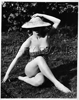 Vivacious: 50S PIN-UP/LEOPARD PRINT
