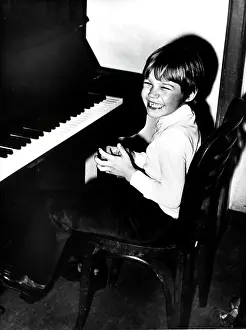 Tremendous: 6 year old pianist gets reception in Milan