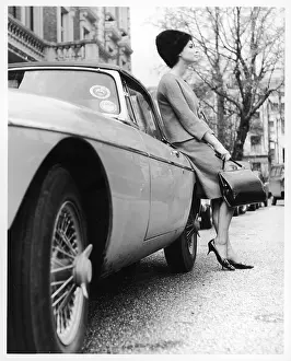Stilettos: 60S GIRL & MG