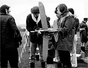 Adjustments: 70S MODEL AEROPLANE