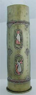 Damascene: 79 mm German engraved artillery shell case - Bezalel School