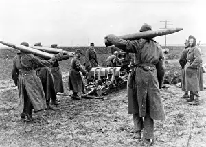 Roadway: A 8.8cm PAK 43 is positioned very close to the roadway