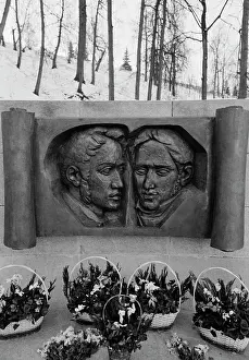 Outstanding: A. Herzen and N. Ogarev monument