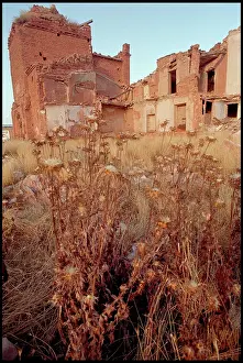Desolate: Abandoned buildings, Belchite, Spain