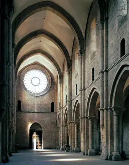 Latina: Abbey of Fossanova, nave