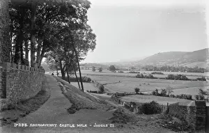 Monmouthshire: Abergavenny Castle Walk