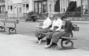 Contentment: Aberystwyth, Women Reading 1921