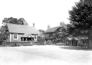 Abinger: Abinger, Hatch Hotel 1902