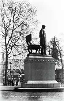 Dignified: Abraham Lincoln Statue in Westminster