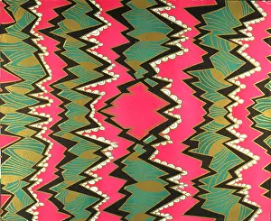 Dazzling: Abstract design with zigzags in green and pink